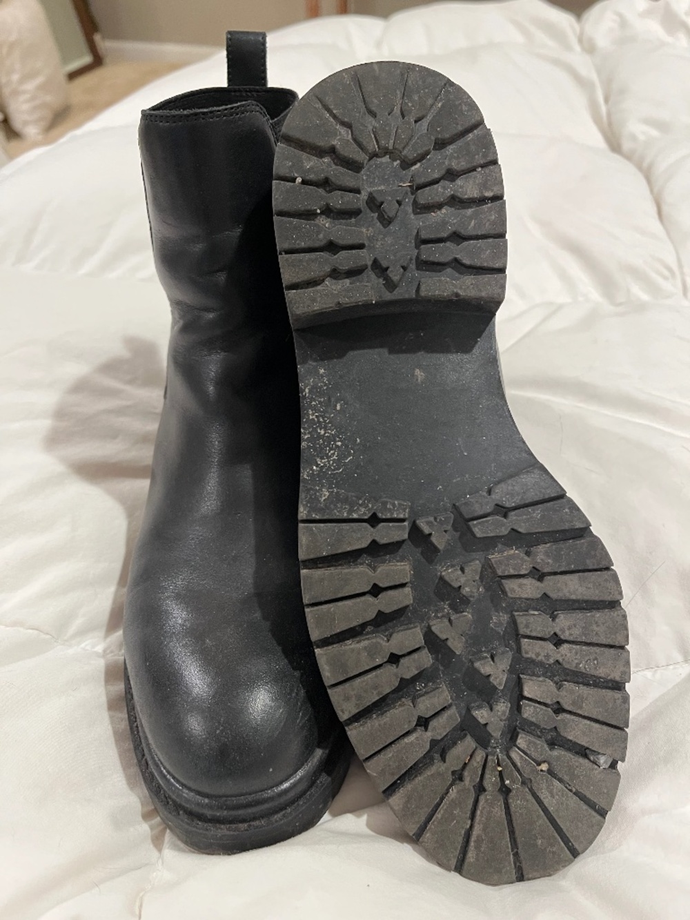Size 8 Steve Madden ankle boots